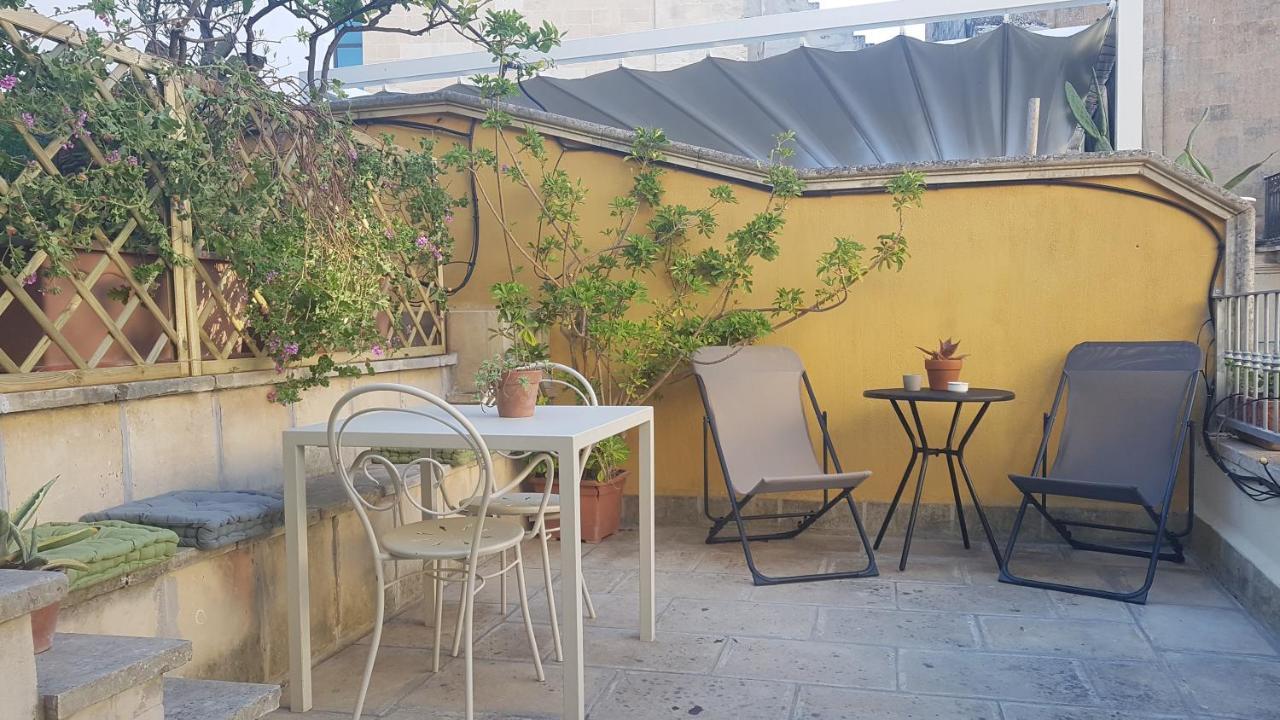 דירות לצ'ה Upstairs - Skylight מראה חיצוני תמונה